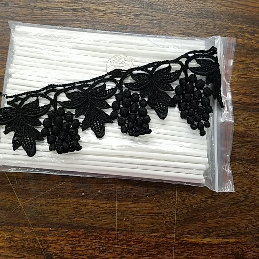 Vintage Applique aka Patch -
Black Grape Cluster